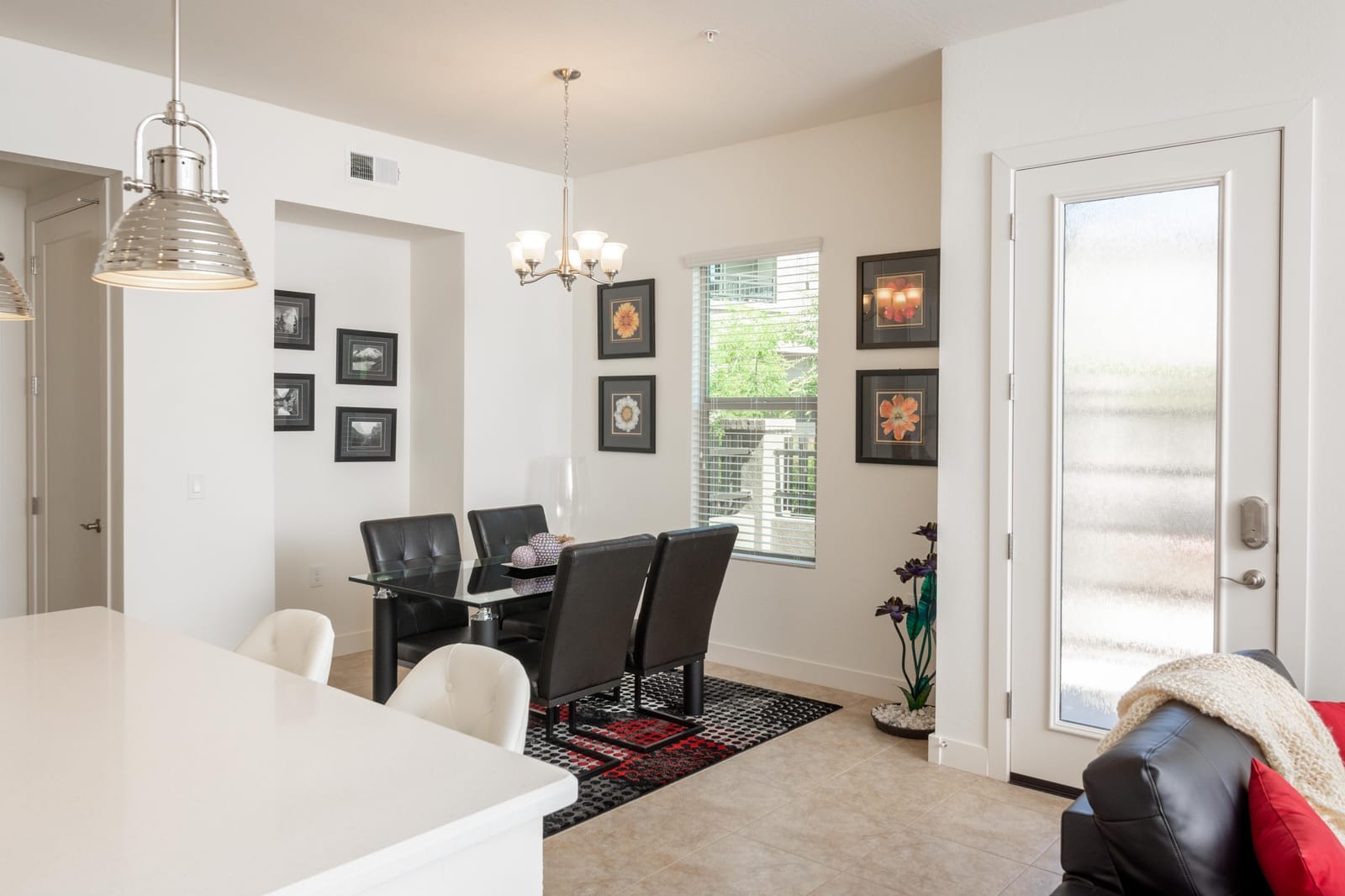 Gallery listing 2, photo 4